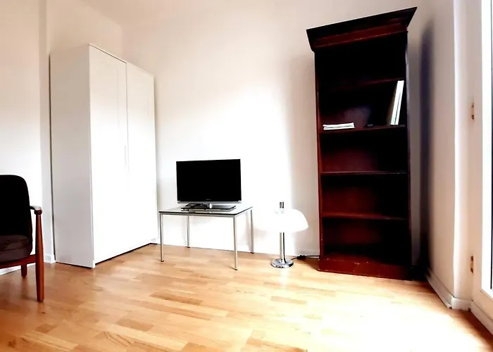 Ueber Den Daechern Duesseldorfs