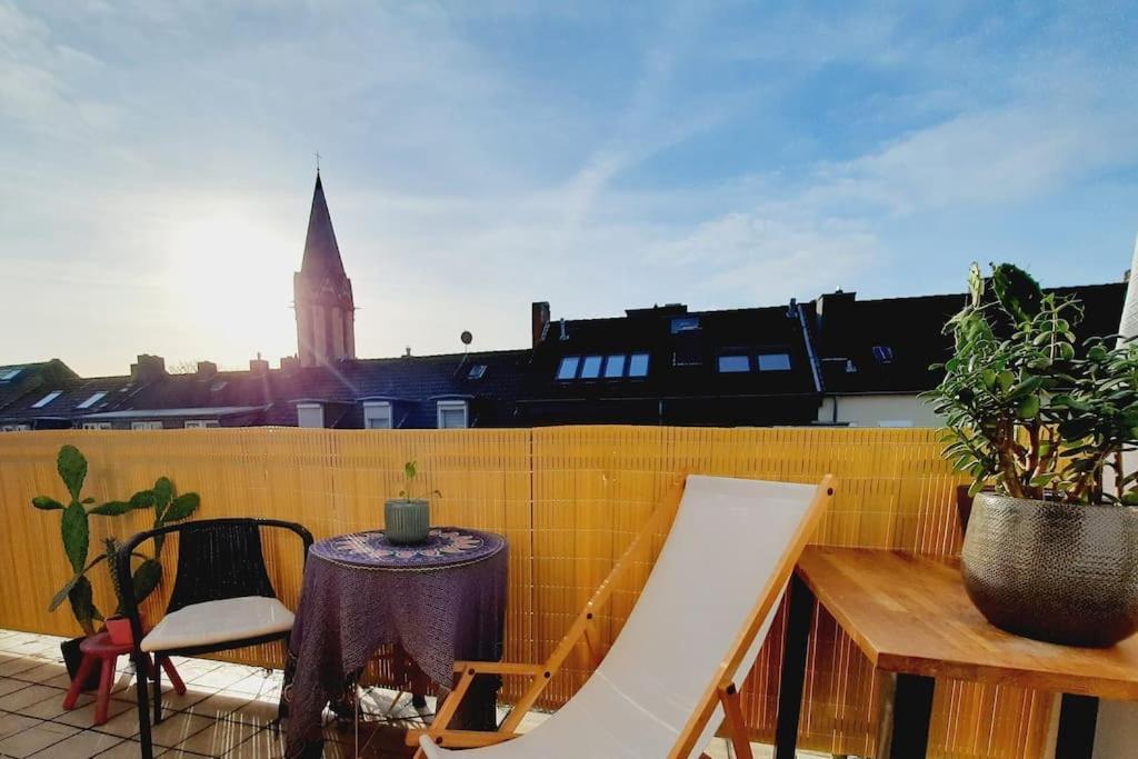 Apartment Ueber Den Daechern Duesseldorfs *