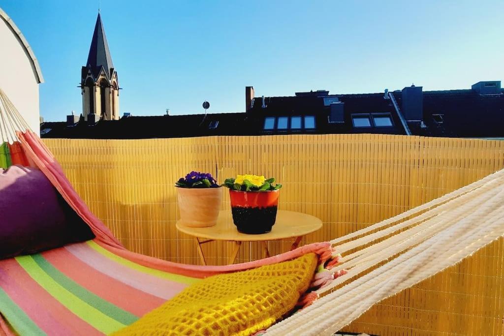 Apartment Ueber Den Daechern Duesseldorfs *